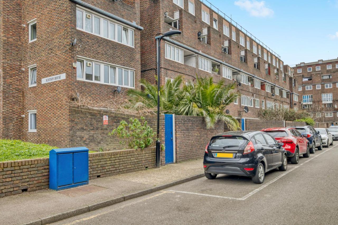 לונדון Homely 1Bed Apartment Vauxhall מראה חיצוני תמונה
